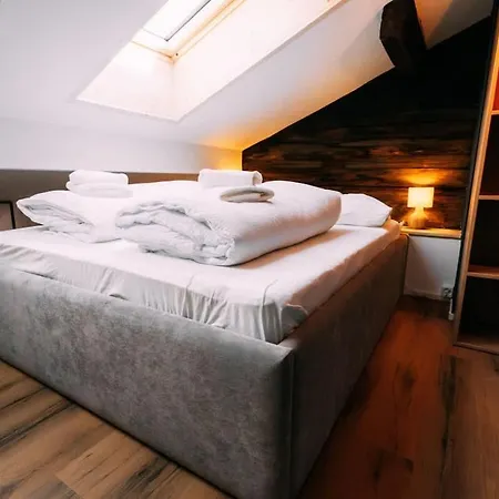 Alpina Three - Charming Prime Location Brienz (Bern)